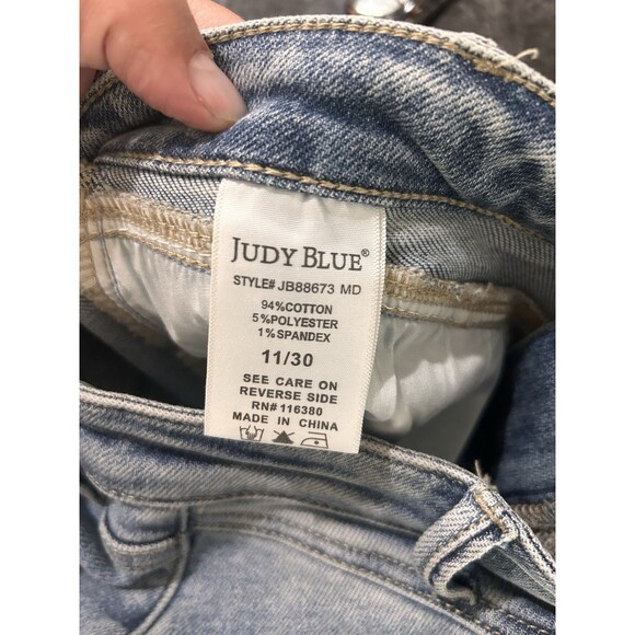 Judy Blue Jeans Women’s 11/30 Blue Retro Wide Fit High Rise Medium Wash Grunge - Picture 4 of 8
